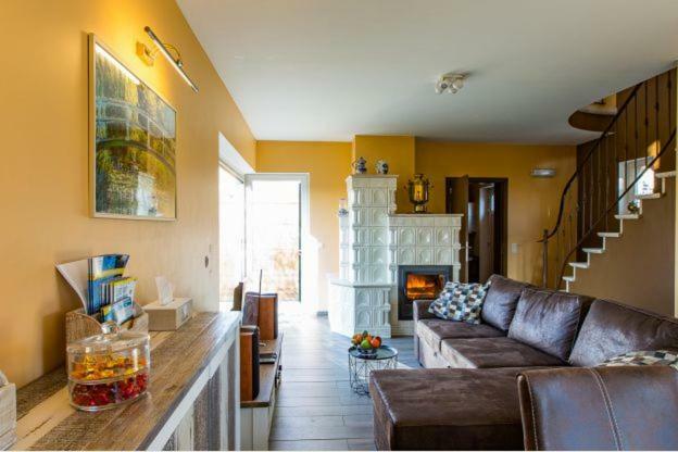 Charmes De Velupont With Wellness Holiday home *