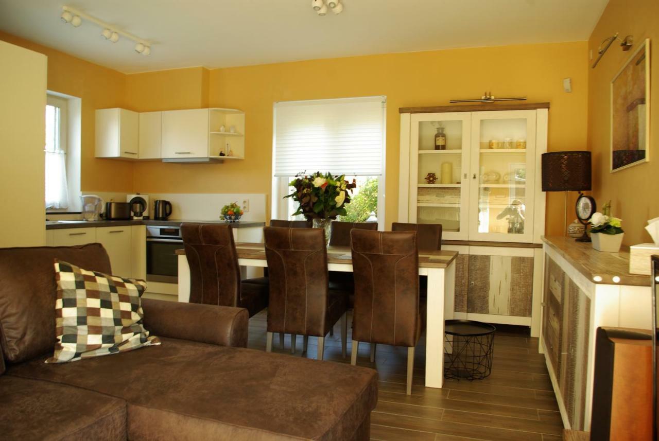 Charmes De Velupont With Wellness Holiday home *