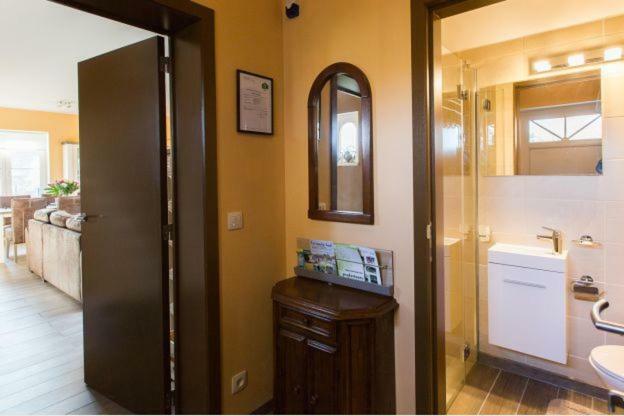 Holiday home Charmes De Velupont With Wellness Braives